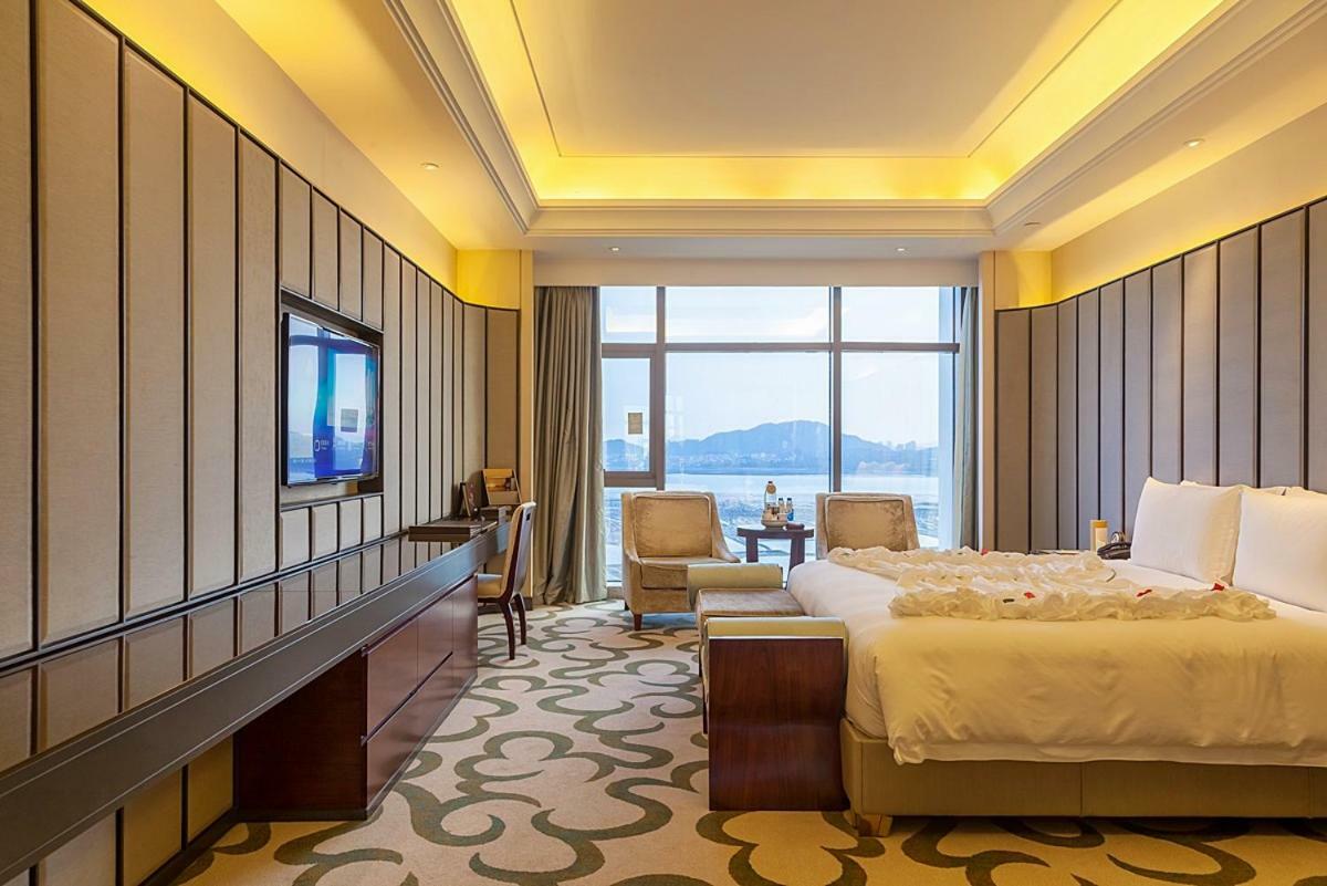 Royal Seaside Hotel And Hot Springs 샤먼 외부 사진
